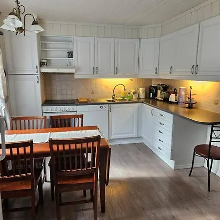 House Near Reisa National Park, Aurora And The Midnight Sun Holiday home *