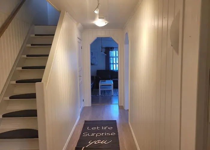 House Near Reisa National Park, Aurora And The Midnight Sun * Storslett